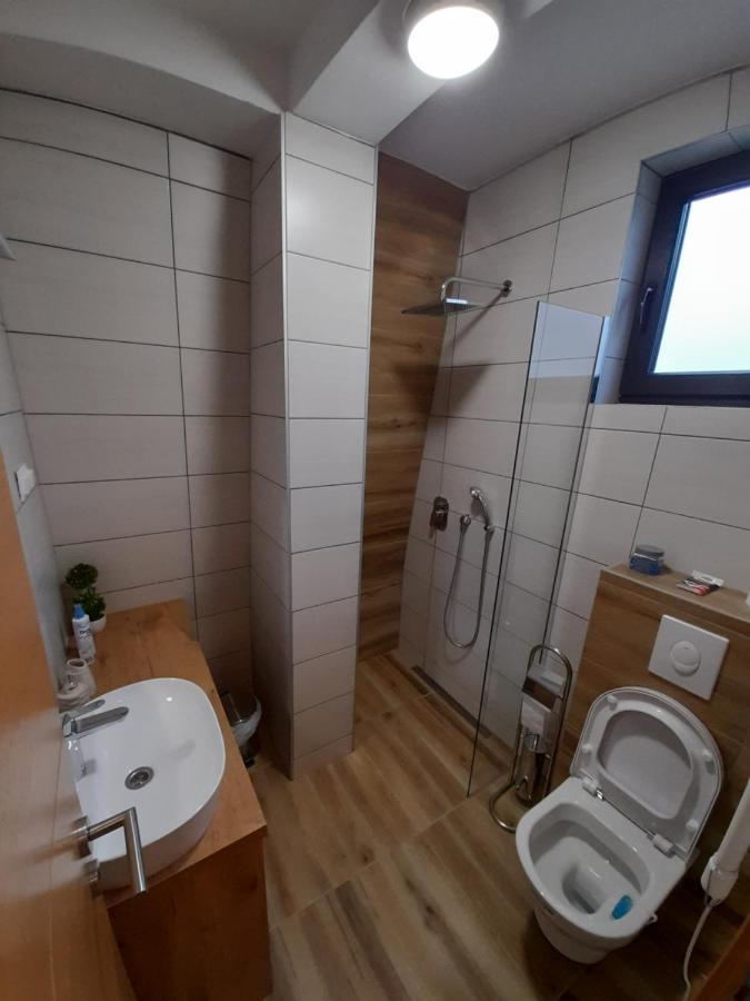 Mraz Apartment Яхорина Екстериор снимка