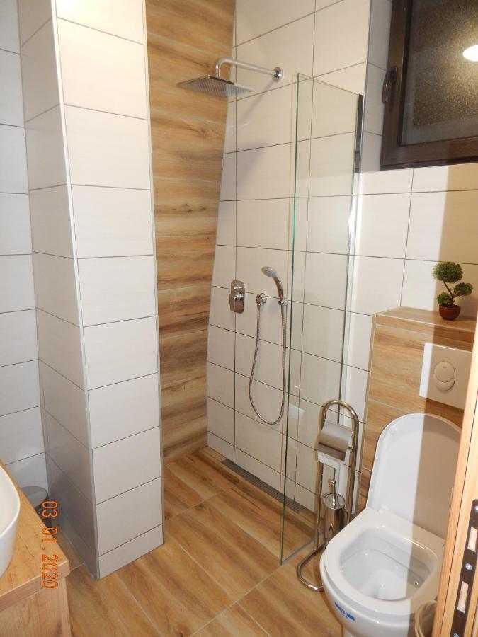 Mraz Apartment Яхорина Екстериор снимка